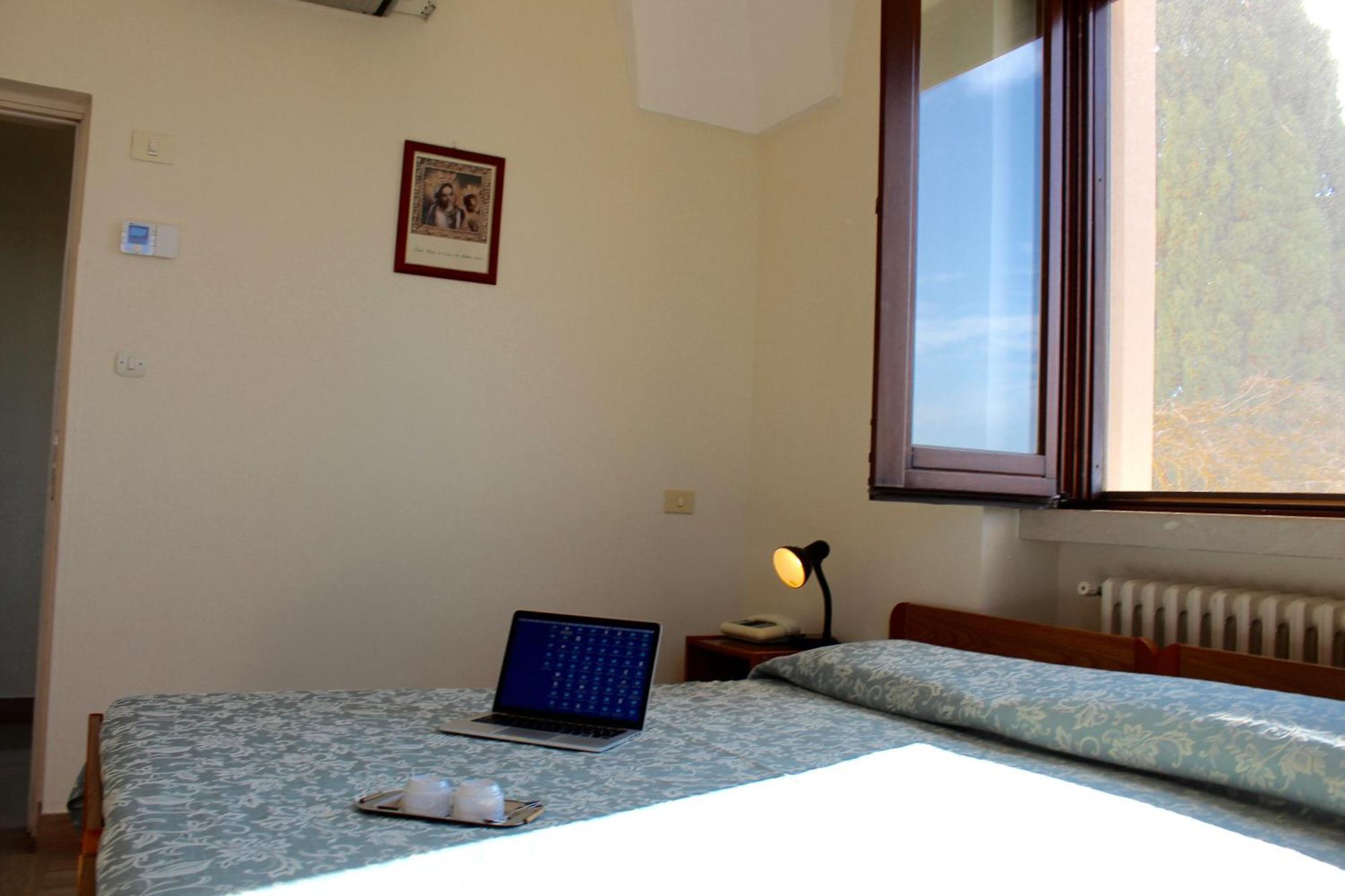 Albergo Del Santuario Santa Maria di Leuca Extérieur photo